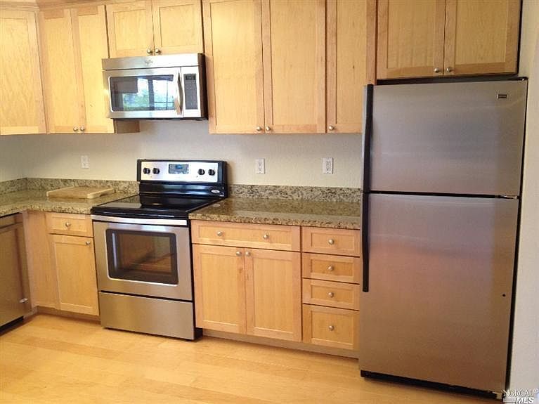 1st image of 720 Petaluma Blvd S APT 25