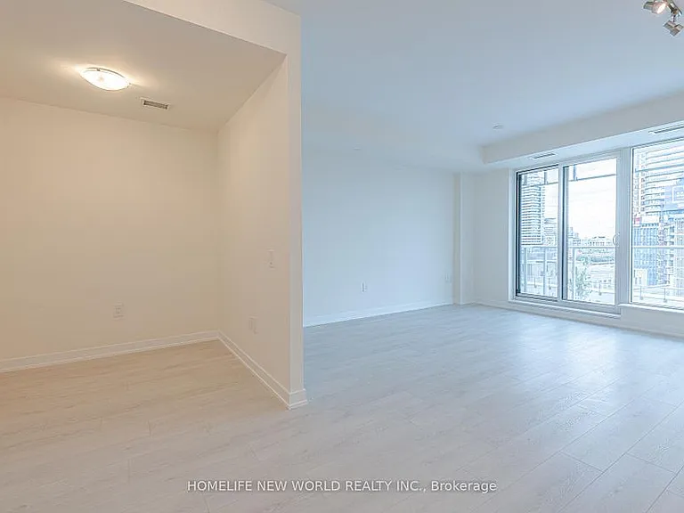 28 Freeland St #808 — Photo 31