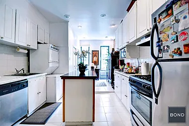 Rented by Bond New York