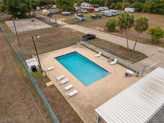 5th image of 7640 Morgan Jones Dr