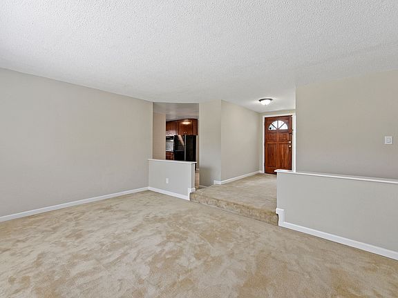 4th image of 339 Grey Ghost Ave