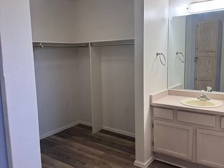1111 Horizon Dr #506 — Photo 17