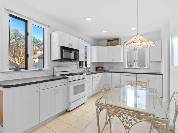 15 86th Street image 9 of 36