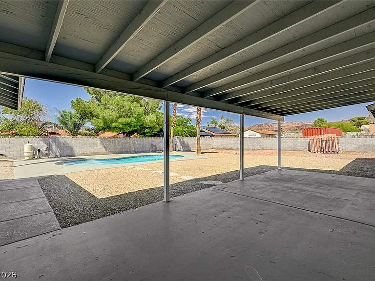 1580 Quarter Horse Dr — Photo 41