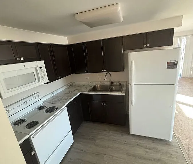 17320 Ridgeland Ave #2B — Photo 3