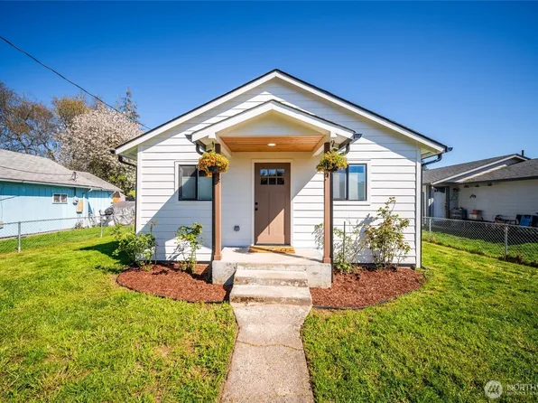 804 7th Avenue S, Kelso, WA 98626