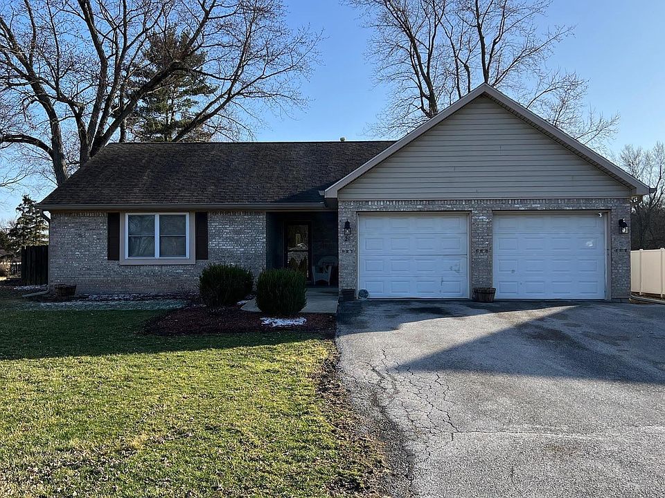 1st image of 21 Poland Hill Dr
