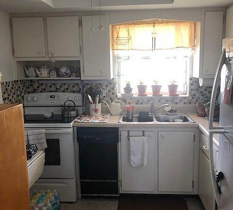 3rd image of 2531 W Barkley Drive #D