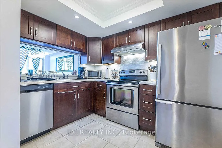2 bed, $2,400 — Photo 2