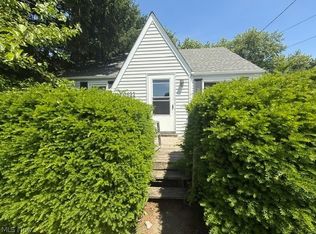 2622 Harmont Ave NE, Canton, OH 44705