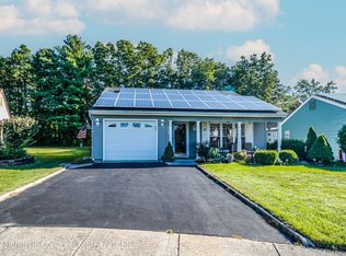 16 Twyford Ln, Manchester Township, NJ