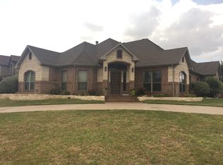1100 Louise Ln, Ennis, TX 75119