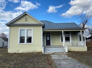 606 W Center St, Kyle, TX 78640