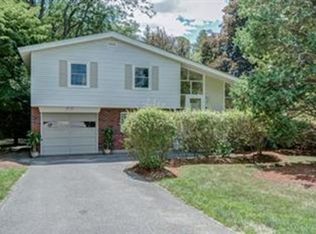 81 Beal St, Lunenburg, MA 01462