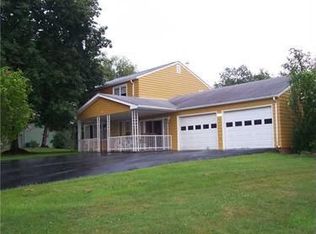114 Knollwood Dr, Industry, PA 15052