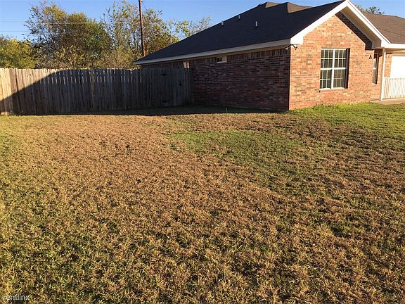 Another view of the front yard