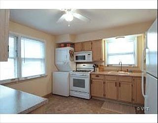 4th image of 4113 N Keeler Ave APT 3A