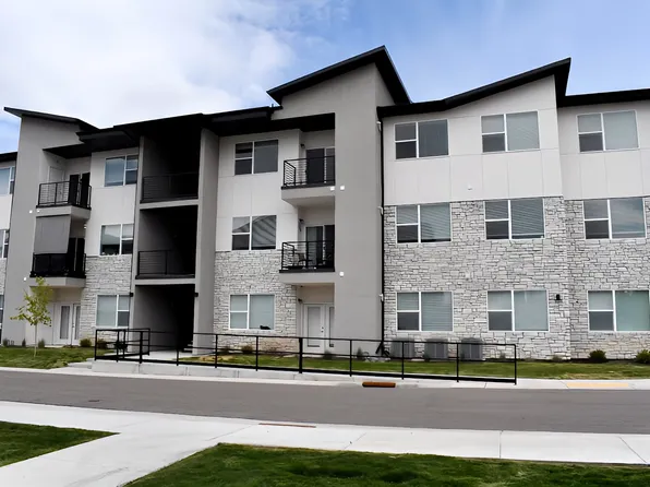 139 E 550 N Unit 203B, Providence, UT 84332