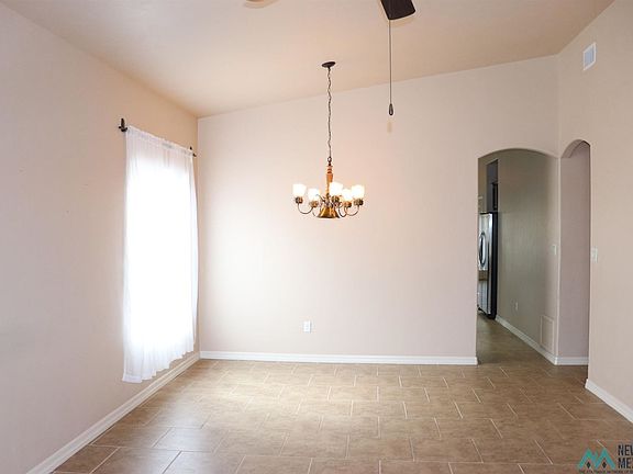 4th image of 1811 Amber Dr