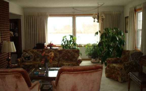 2nd image of 1923 Bayview Dr
