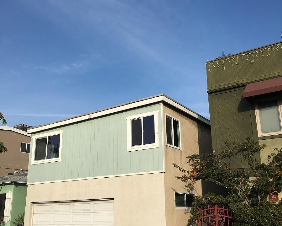1st image of 418 Manhattan Ave