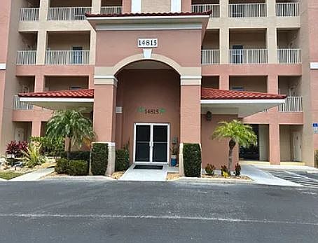 5th image of 14815 Laguna Dr APT 103