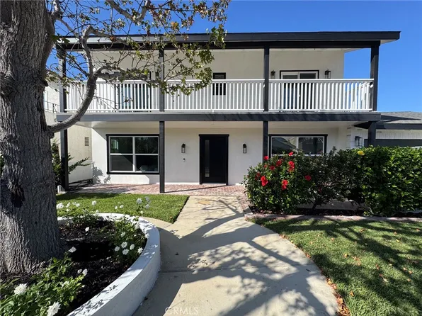 8331 Snowbird Dr, Huntington Beach, CA 92646