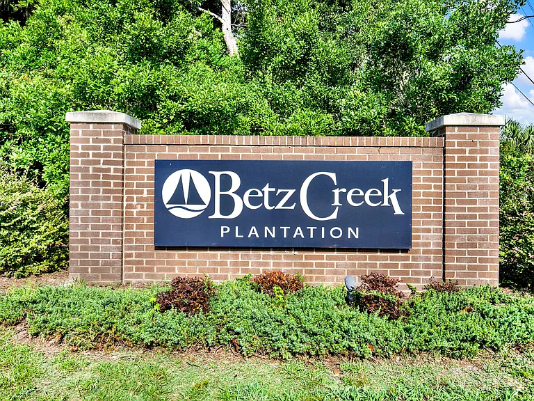 Betz Creek Neighborhood