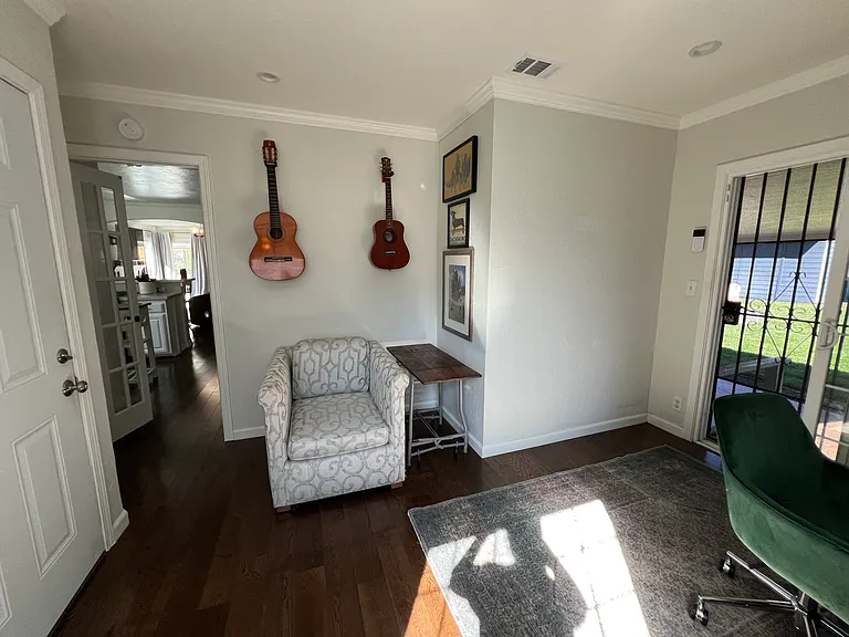 21556 Lake Chabot Rd — Photo 14