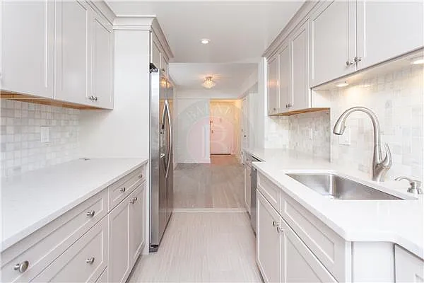 Rented by BARNES New York | media 16