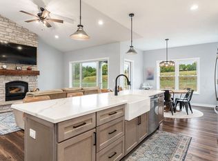 11742 W Brandherm Rd, Beloit, WI 53511