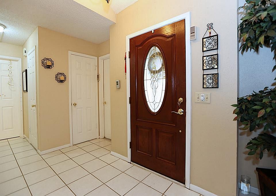 1st image of 21411 Park Orchard Dr