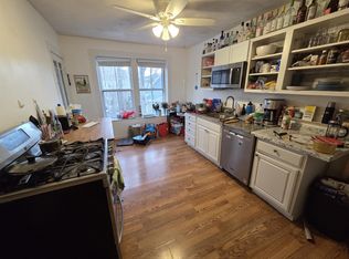 25 Fairfield St APT 2, Cambridge, MA 02140