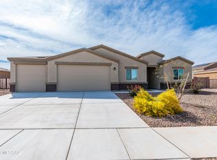 7471 W Corona Rd, Tucson, AZ 85757