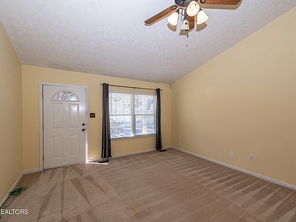 5th image of 6216 Vandemere Dr