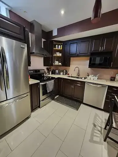 2 bed, 1.0 bath, 1200 sqft, $1,995 — Photo 4