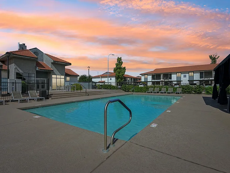 Mesa Station Apartments — Photo 18
