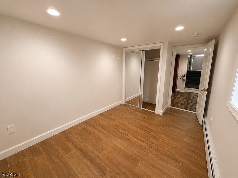 112 Chestnut St — Photo 10