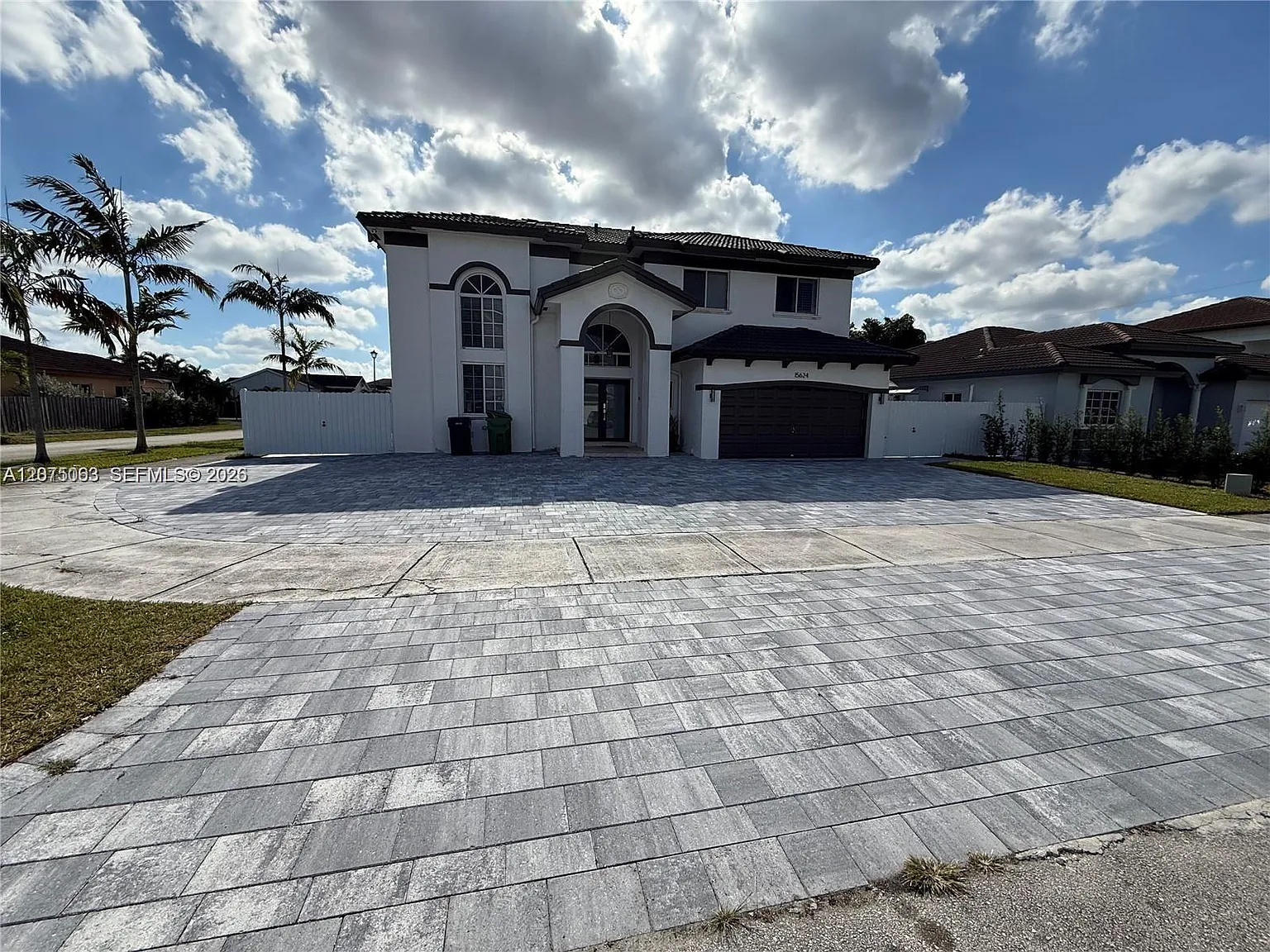 Efm Estates Sections Two — Photo 1