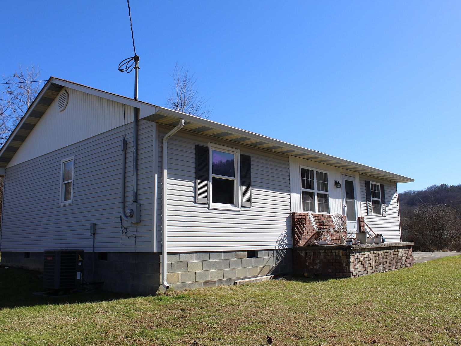 164 Walker Ln, Middlesboro, KY 40965 Zillow