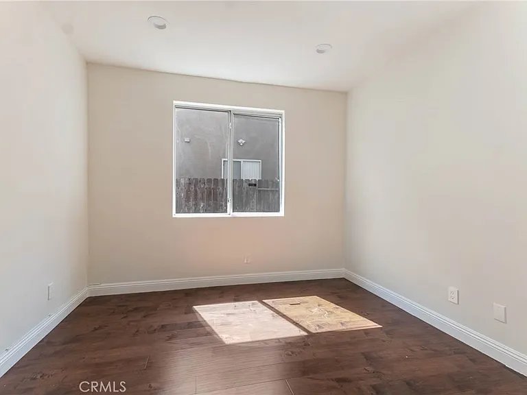 18808 Lull St — Photo 42