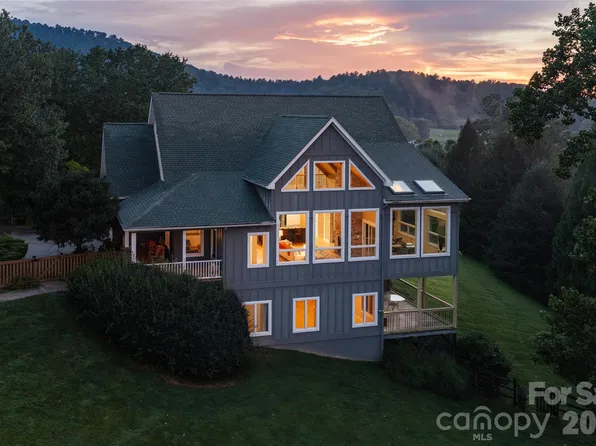 33 Bridle Path Dr, Barnardsville, NC 28709