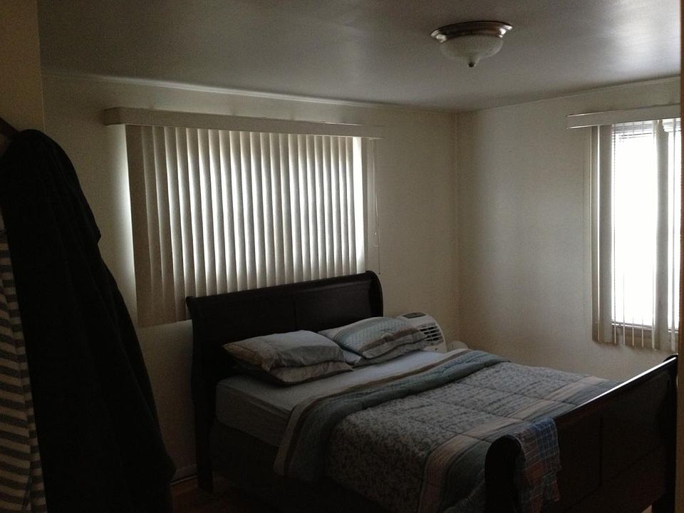 1st image of 6637 N California Ave