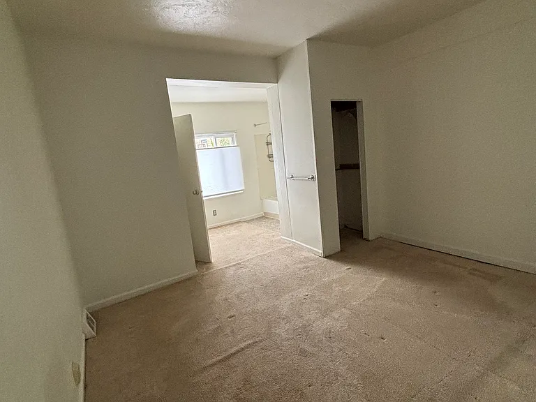 207 Kearsarge St #1 — Photo 5