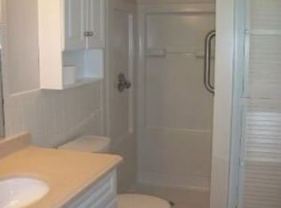 126 Baltimore Dr, Oak Ridge, TN 37830