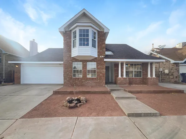 7725 Redberry St NW, Albuquerque, NM 87120