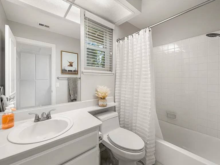 23621 Dunsmore Ln — Photo 19