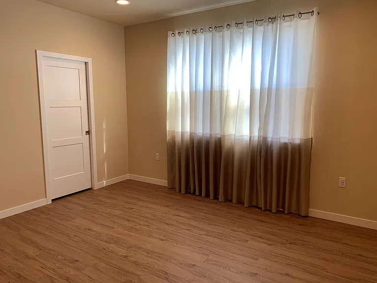 310 Lofgrin Rd — Photo 15