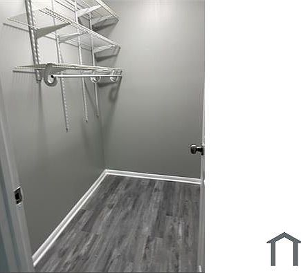 5th image of 16 Glyndale Ct