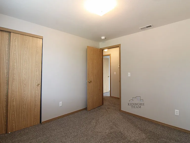 9111 Jersey Dr — Photo 13